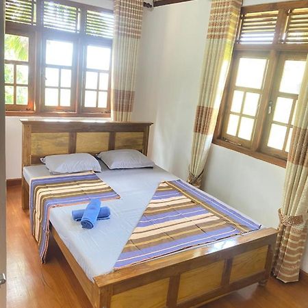 Bed and Breakfast Happy Feet Diyaluma Koslanda Экстерьер фото