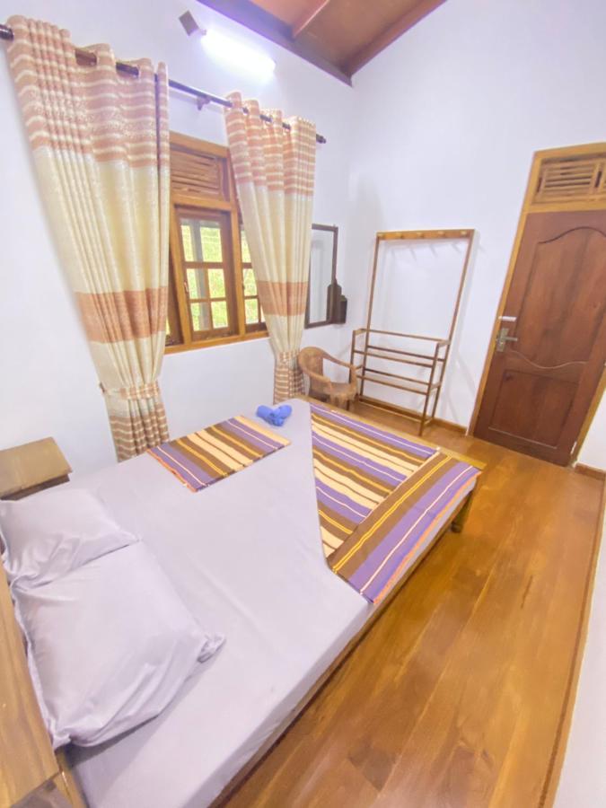 Bed and Breakfast Happy Feet Diyaluma Koslanda Экстерьер фото