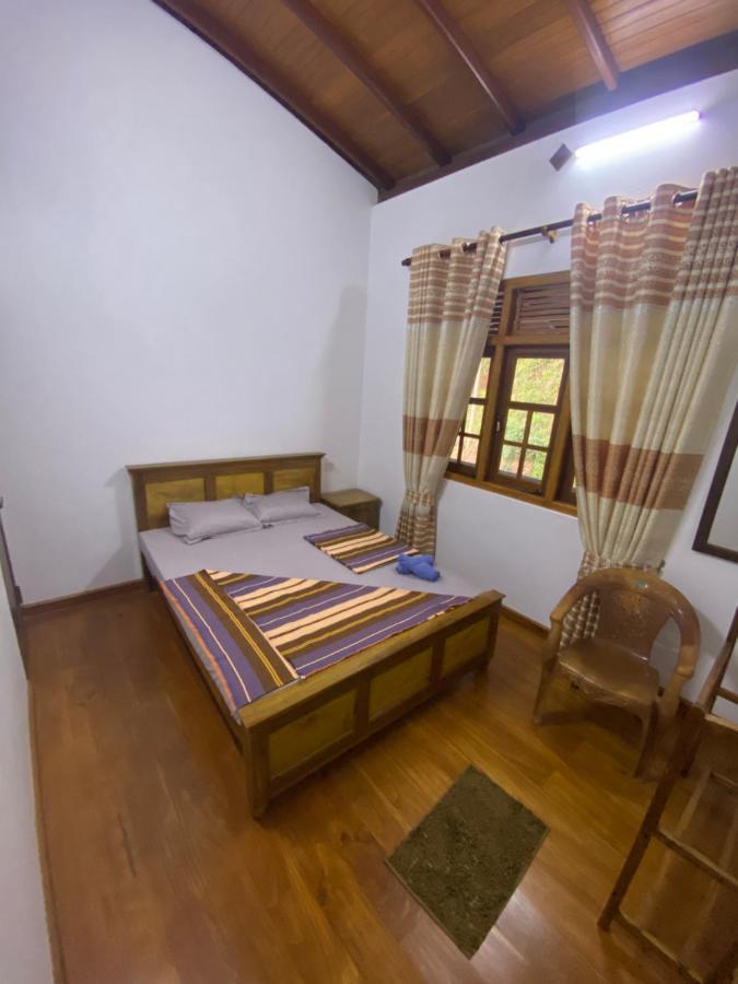 Bed and Breakfast Happy Feet Diyaluma Koslanda Экстерьер фото